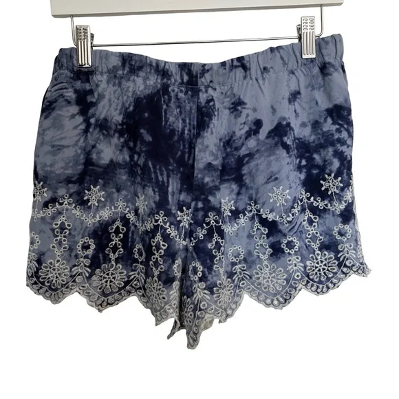 Kendall & Kylie Blue & White Tie Dye Boho Embroidered Shorts Medium - Picture 5 of 9